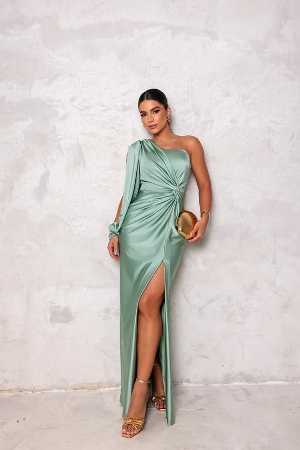 KAYLA | ELEGANT AND SOPHISTICATED DRESS